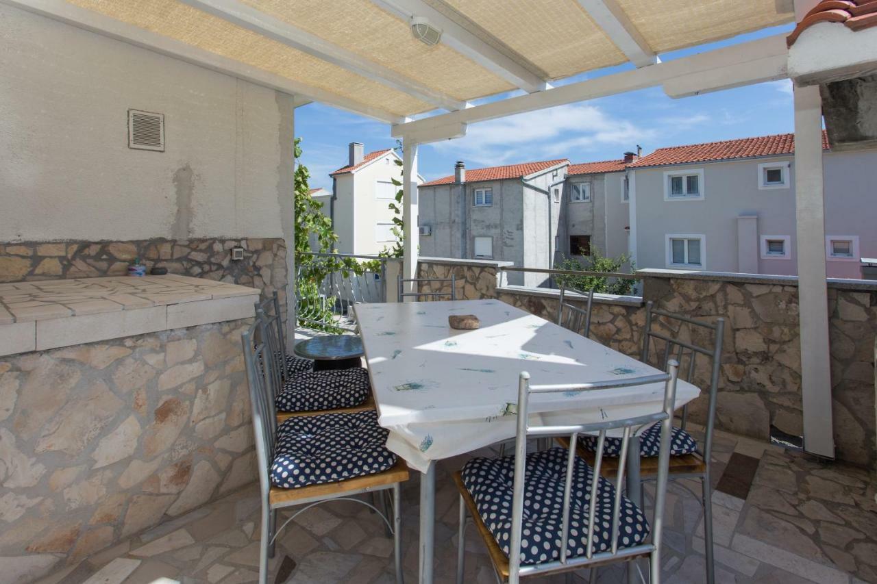 Apartment Mate Kastela Ngoại thất bức ảnh