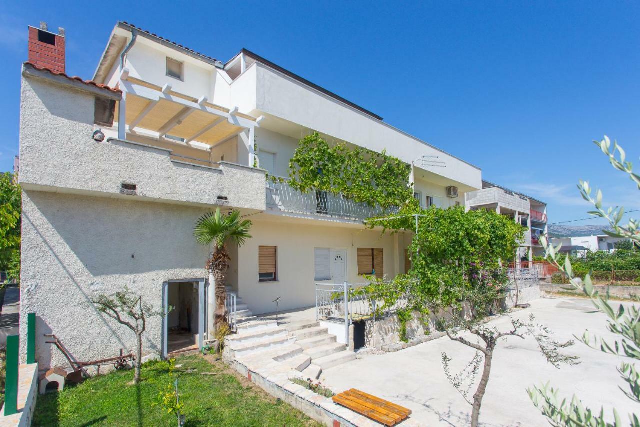 Apartment Mate Kastela Ngoại thất bức ảnh